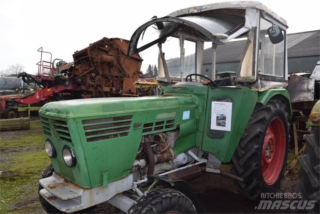 Deutz-Fahr D4006 Traktori