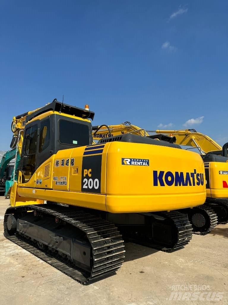 Komatsu PC 200-7 Bageri guseničari