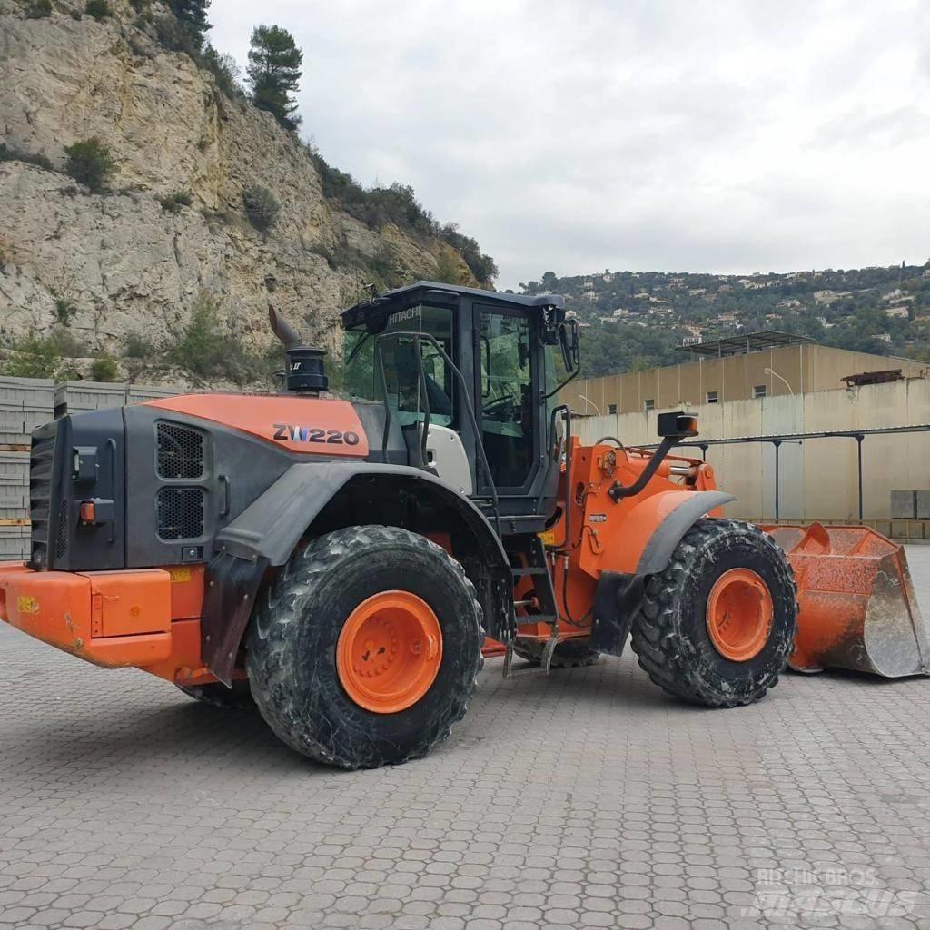 Hitachi ZW 220-5 Utovarivači na točkove