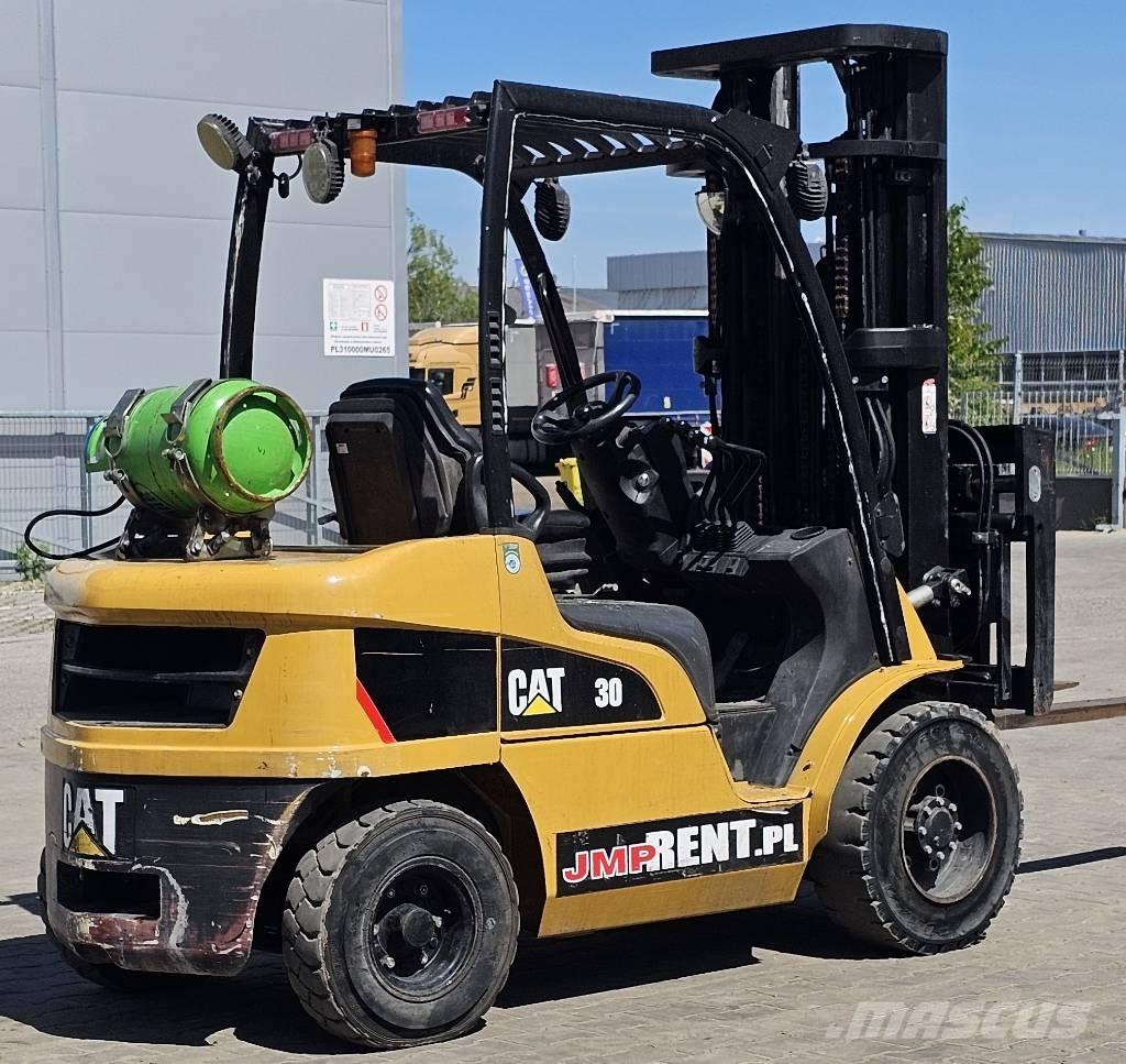 CAT GP 30 N Plinski viljuškari