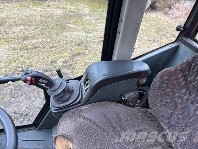 Schäffer 5370Z Utovarivači na točkove