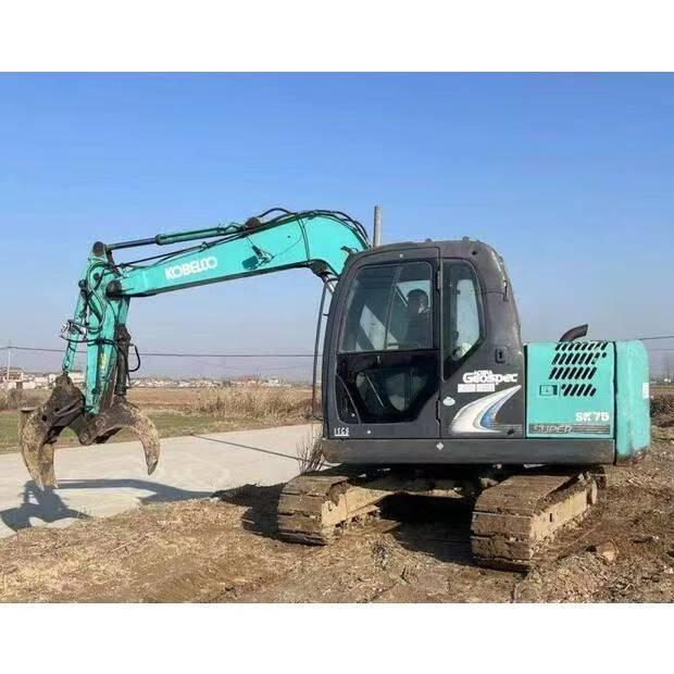 Kobelco SK 75 Midi bageri 7t – 12t