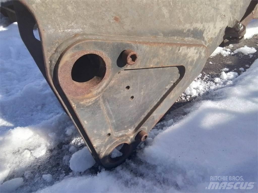 Ponsse K70+ Kranovi za debla