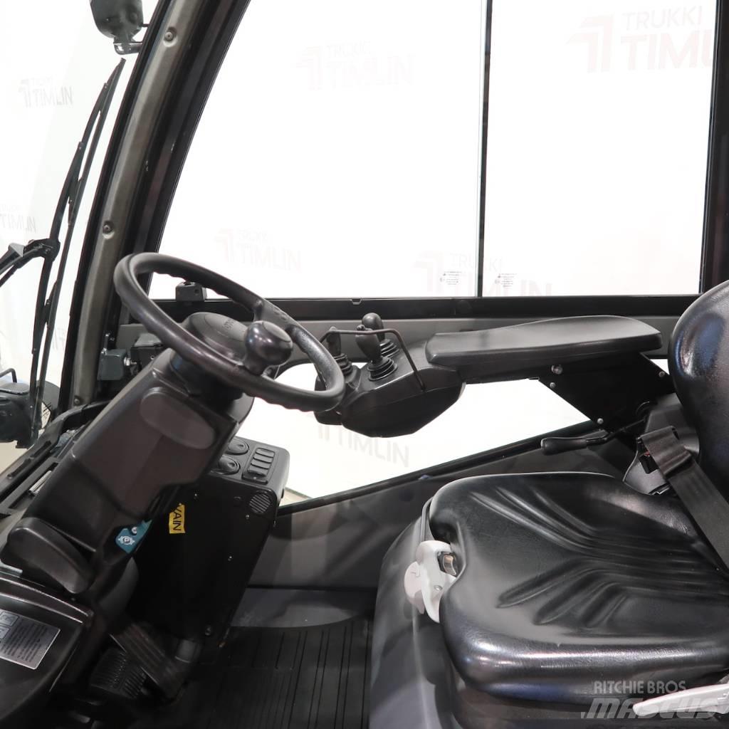 Toyota 02-8FGF30 Plinski viljuškari