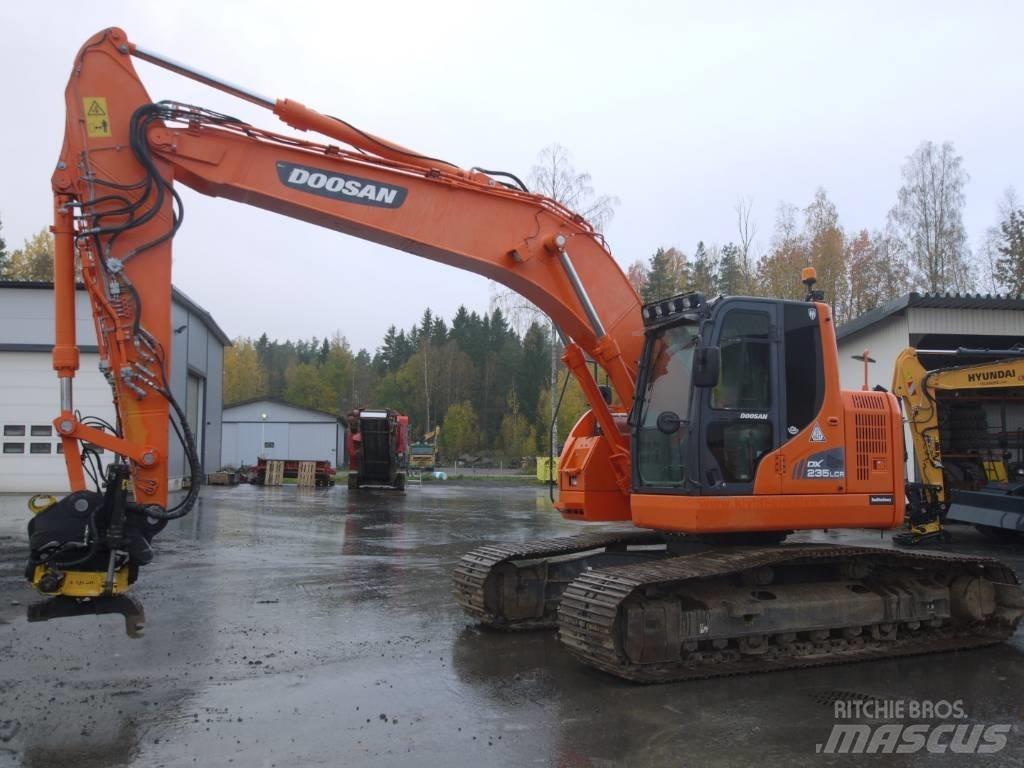 Doosan DX 235 LCR Bageri guseničari