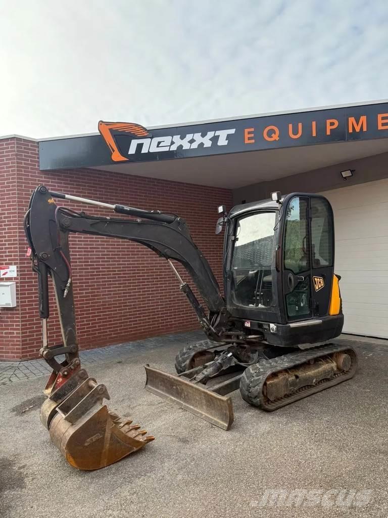 JCB 8026 CTS Mini bageri < 7t