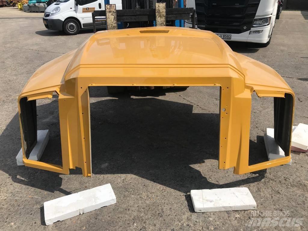 CAT 735 B Hood Šasija i vešenje