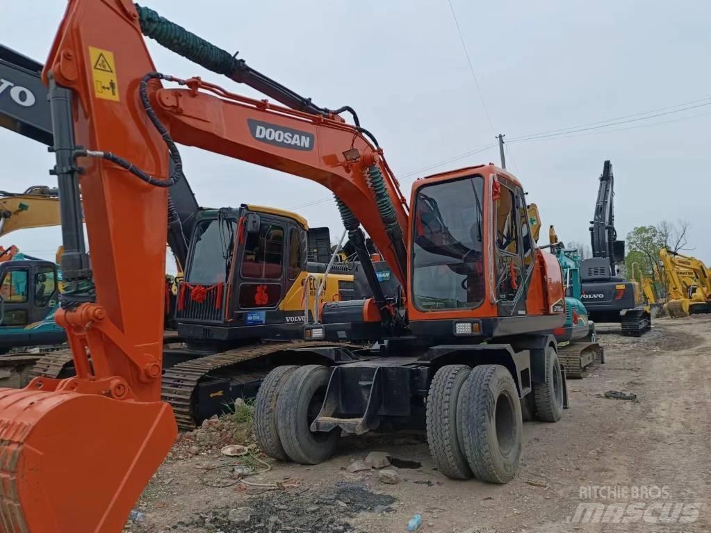 Doosan 150 W Bageri točkaši