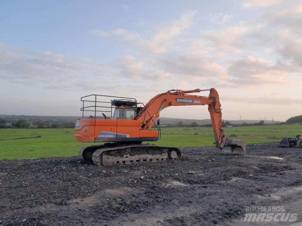 Doosan DX 225 Bageri guseničari