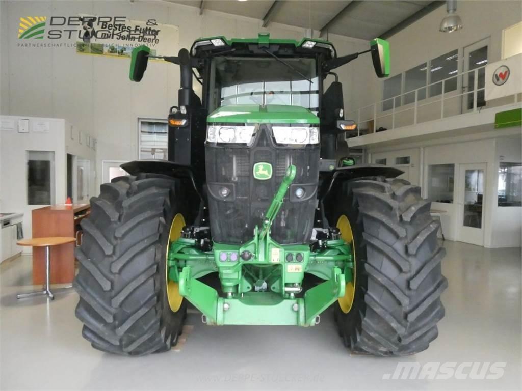 John Deere 7R 330 Traktori