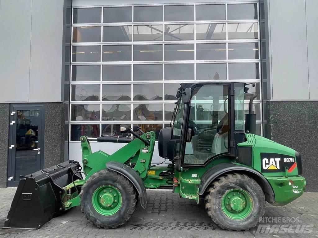 CAT 907H Utovarivači na točkove