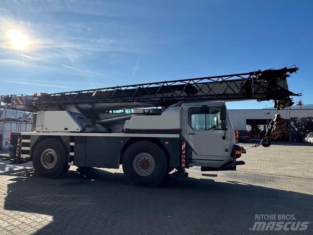 Liebherr LTM 1030-2 Polovne dizalice za sve terene