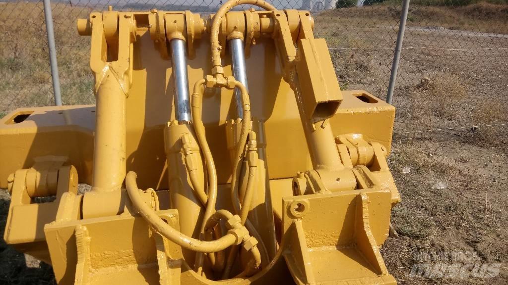 CAT D 6 Šasija i vešenje