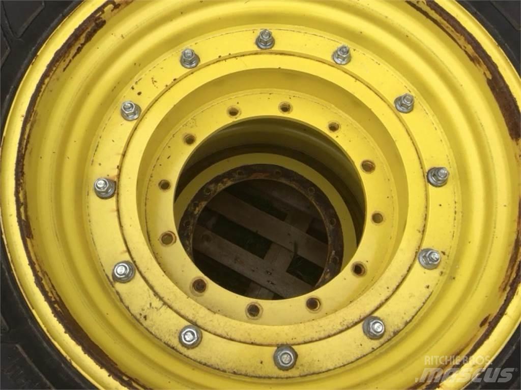 Mitas 680/80R42 Gume, točkovi i felne