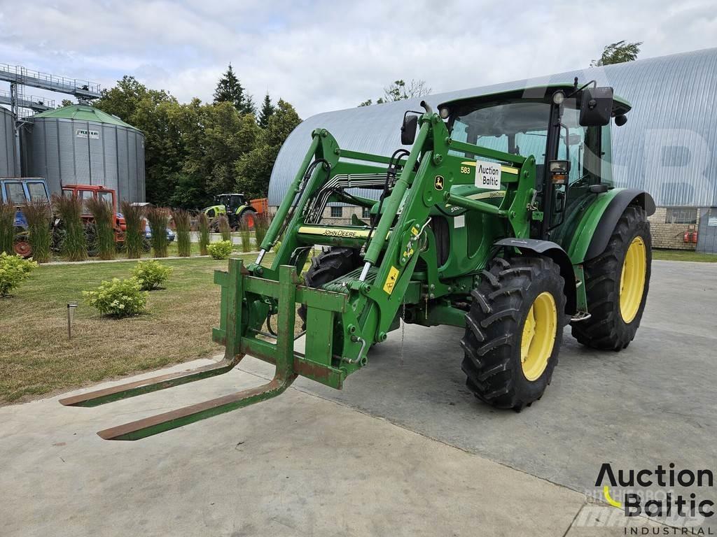 John Deere 5100 R Traktori