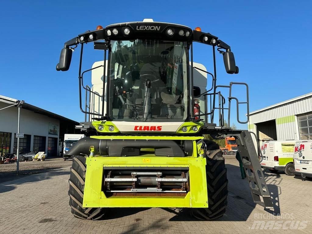 CLAAS 7400 Kombajni