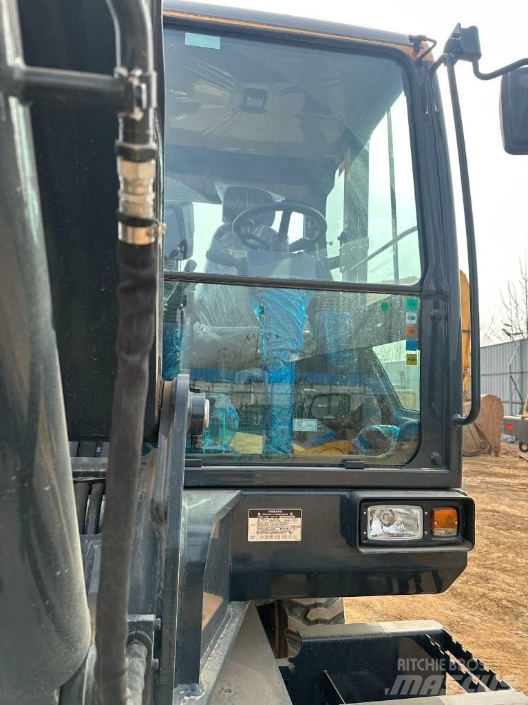 Hyundai 60 W Midi bageri 7t – 12t