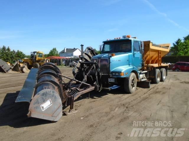 Western Star 5800 Snežne daske i plugovi