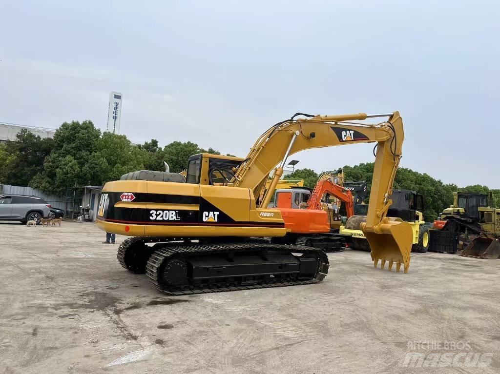 CAT 320 B L Bageri guseničari