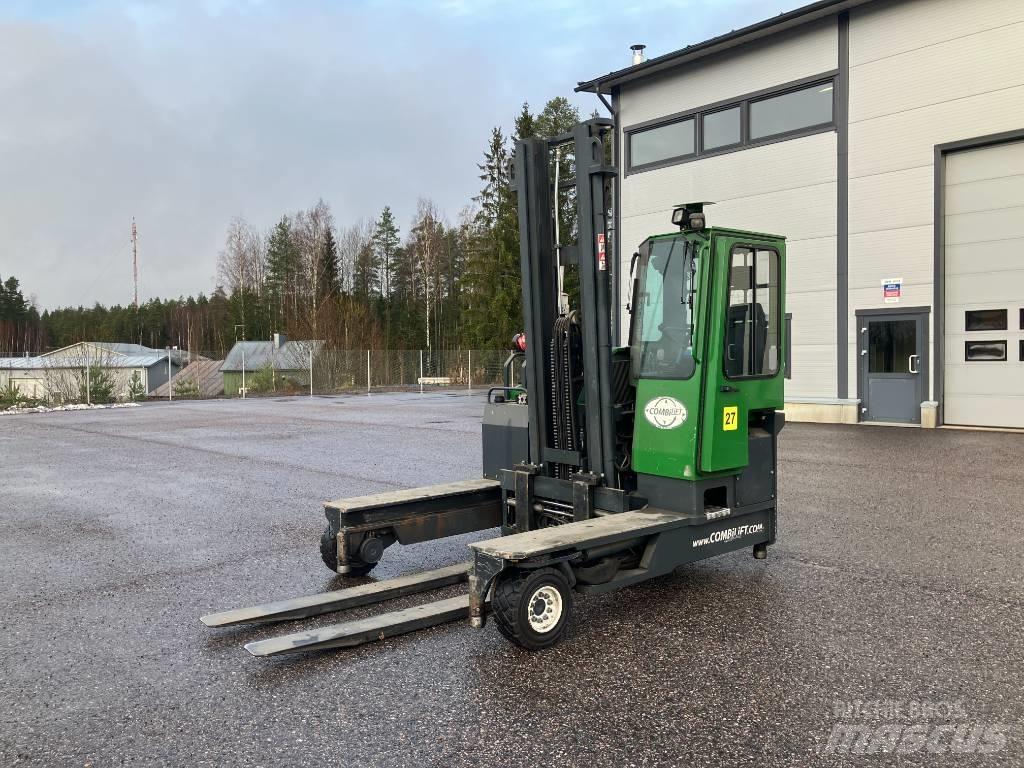 Combilift C4500 Viljuškari sa 4-stranskim dohvatom