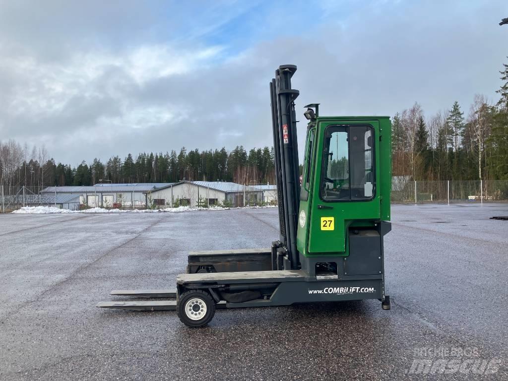 Combilift C4500 Viljuškari sa 4-stranskim dohvatom