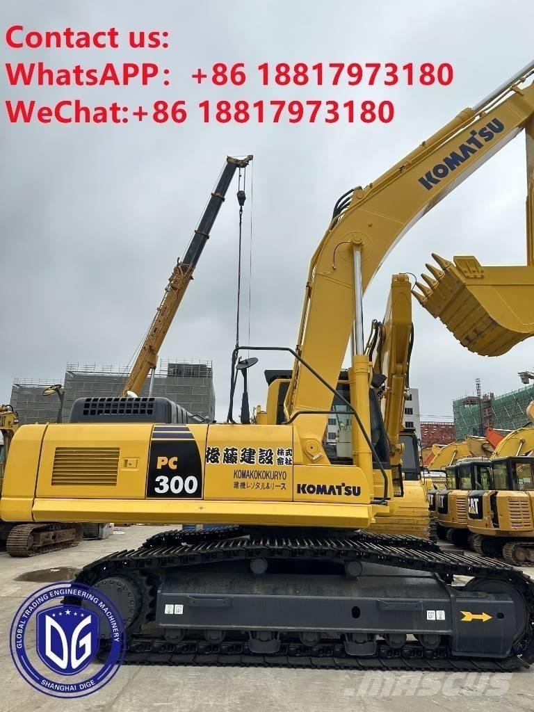 Komatsu PC300-8N1 Bageri guseničari