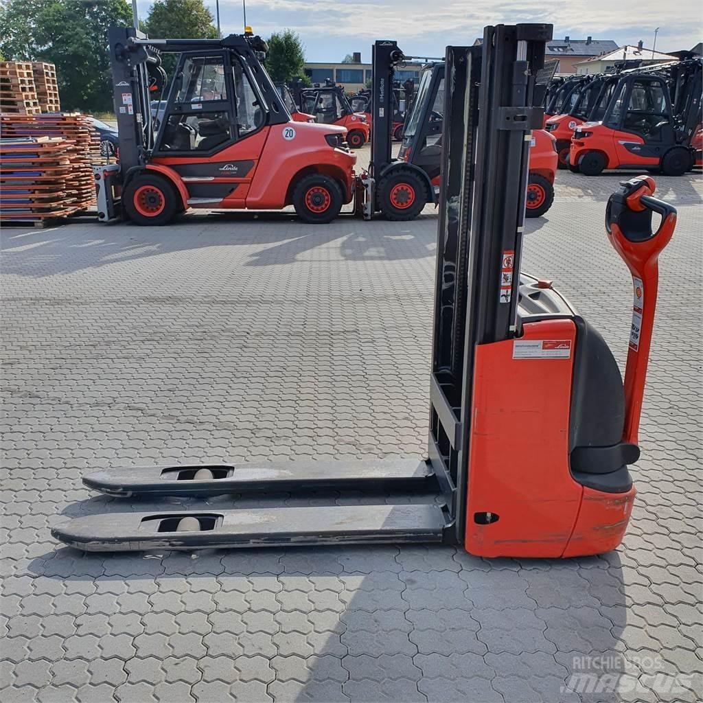 Linde L12 Ručni električni viljuškar