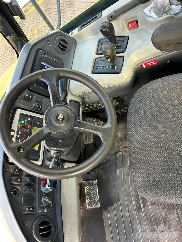 CAT 740 B Zglobni damperi
