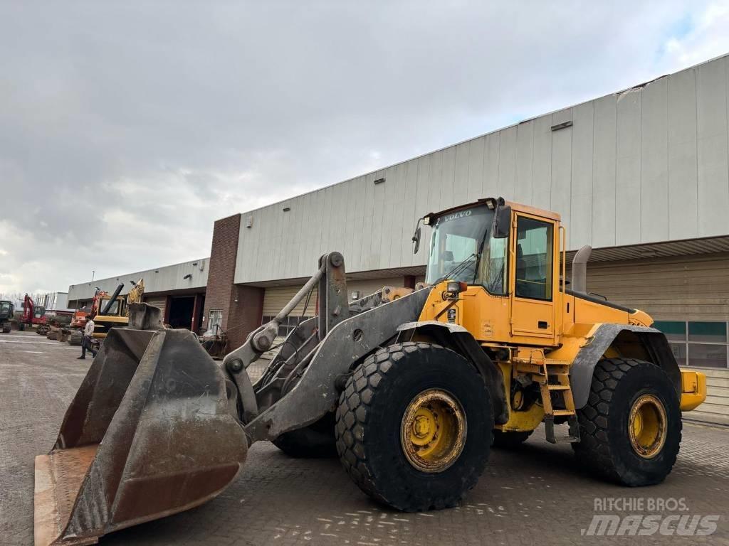 Volvo L 120 E Utovarivači na točkove