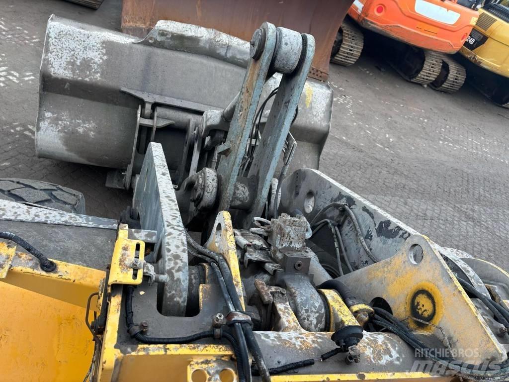 Volvo L 120 E Utovarivači na točkove