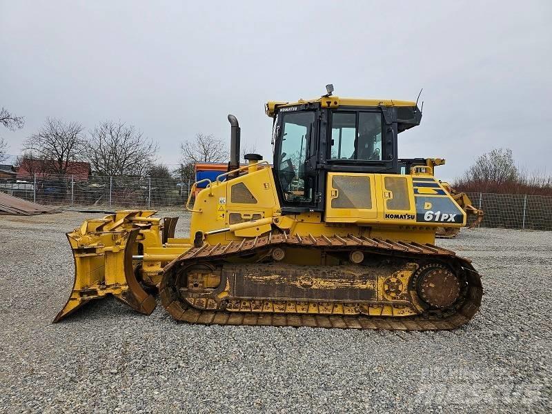 Komatsu D 61 PX-23 Buldožeri guseničari