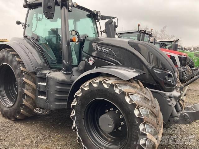 Valtra T 254 V Traktori