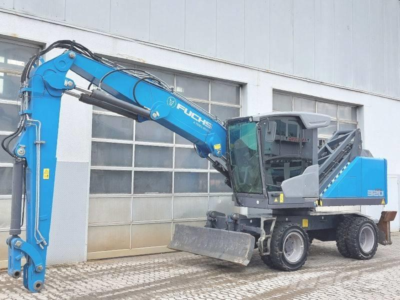 Fuchs MHL 320 F Bageri za prenos primarnih/sekundarnih sirovina