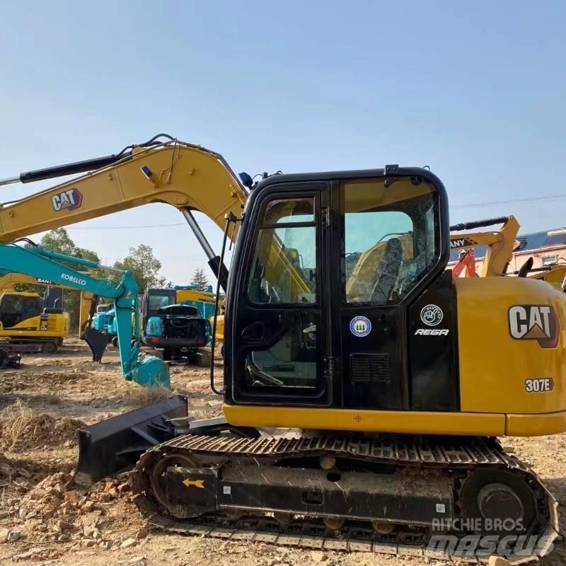 CAT 307 Bageri guseničari