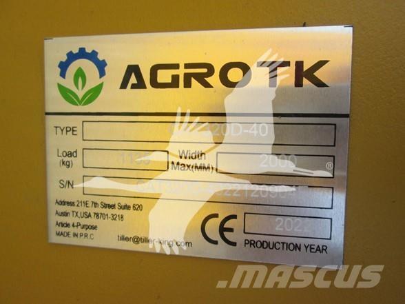 AGT CAT320D-40 Ostalo za građevinarstvo