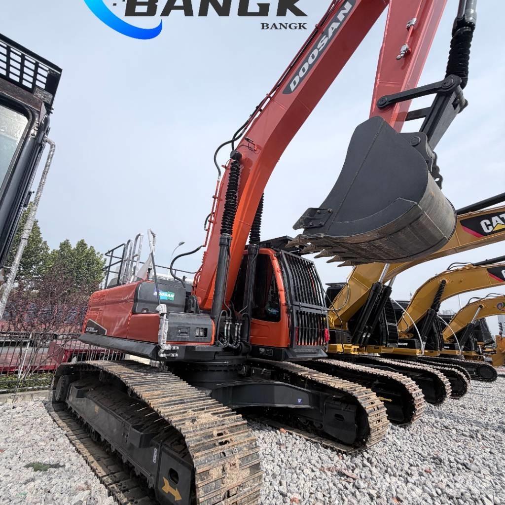 Doosan DX 300 LC Bageri guseničari