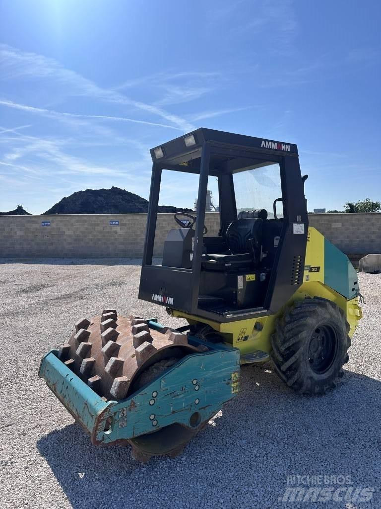 Ammann ASC 30 HD PD Nabijači zemlje