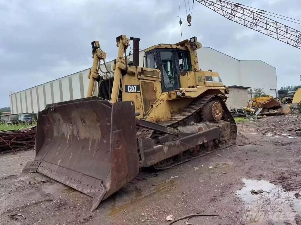 CAT D 9 N Buldožeri guseničari