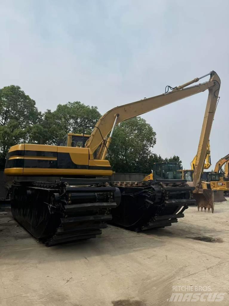 CAT 320B Polovni amfibijski bageri