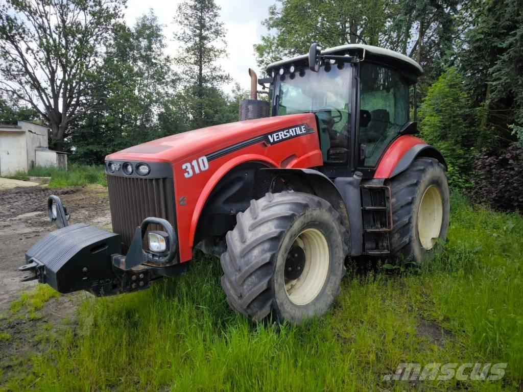 Versatile 310 Traktori