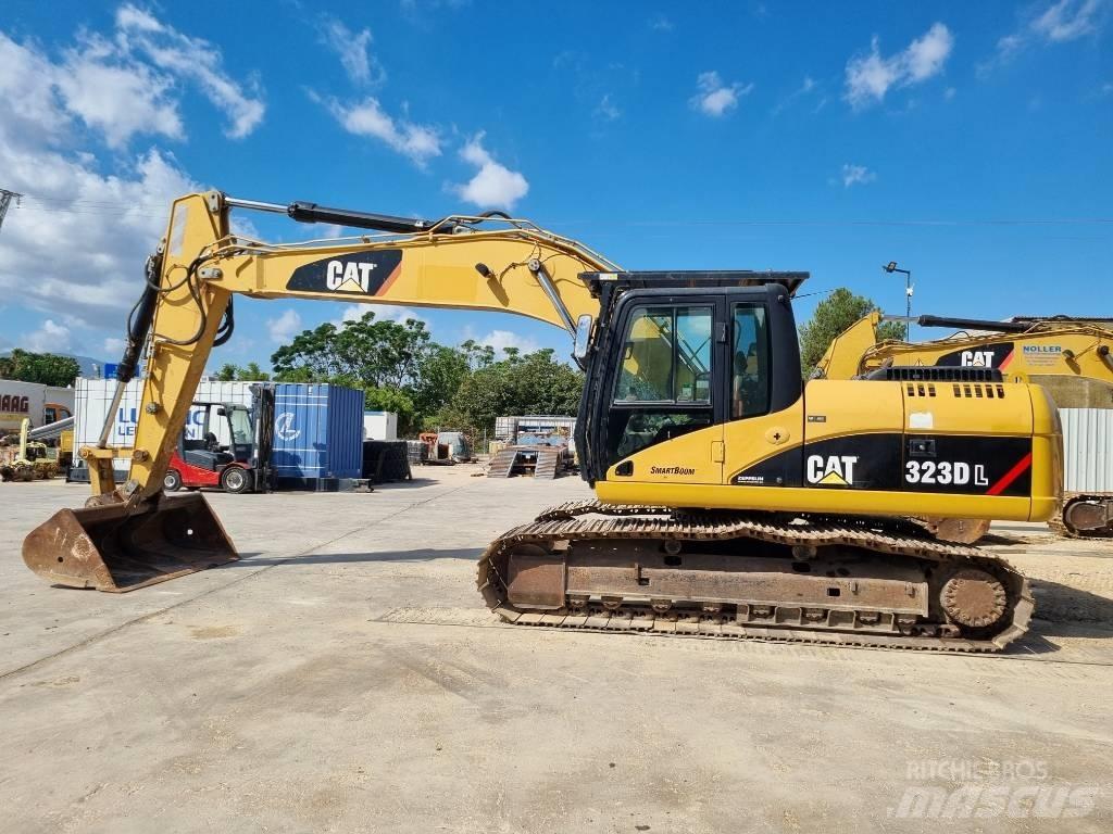 CAT 323 D L Bageri guseničari