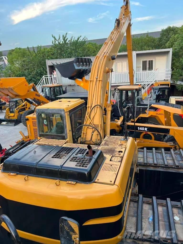 CAT 320 B L Polovni amfibijski bageri