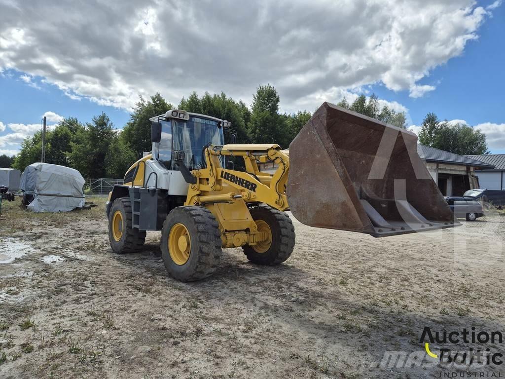 Liebherr L 524 Utovarivači na točkove