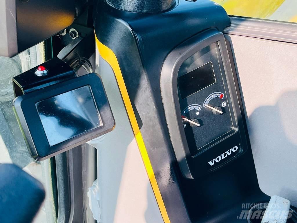 Volvo ECR 88 D Bageri guseničari