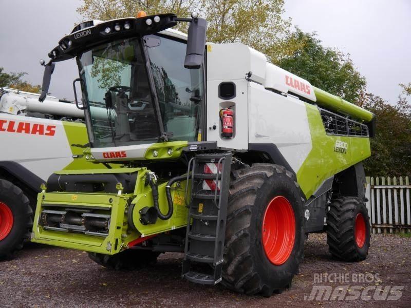 CLAAS LEXION 6800 Kombajni