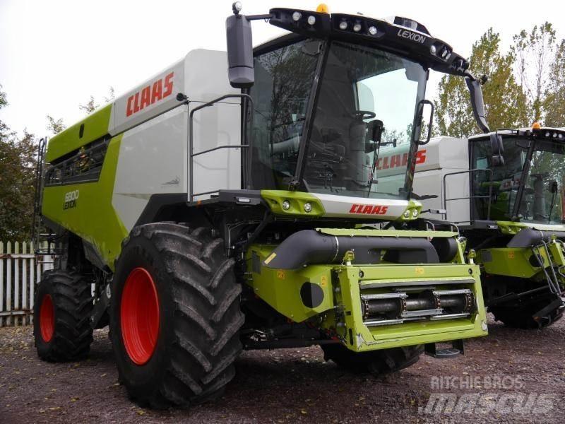 CLAAS LEXION 6800 Kombajni