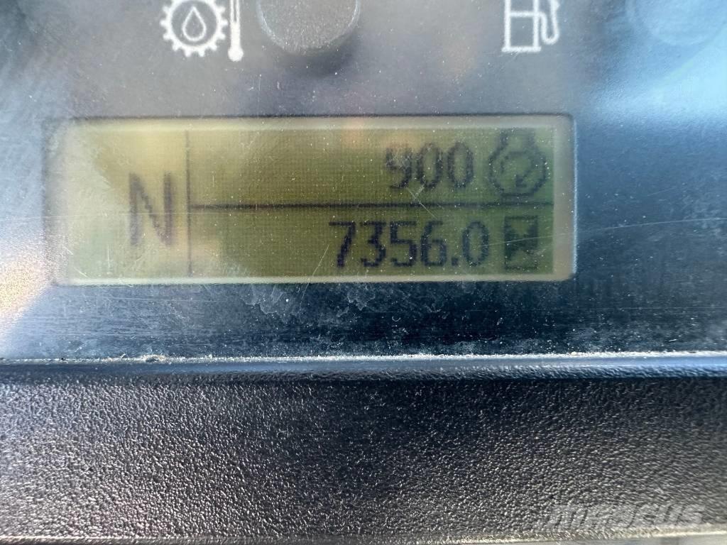 John Deere 310 SK Rovokopači