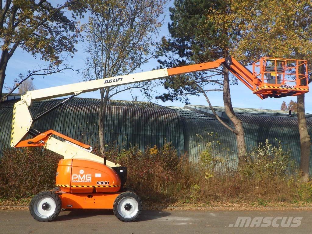 JLG 600AJ Zglobne podizne platforme