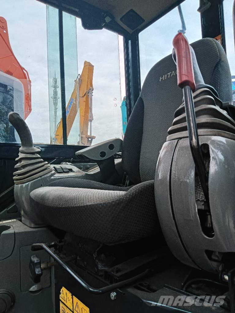 Hitachi ZX 55 Bageri guseničari