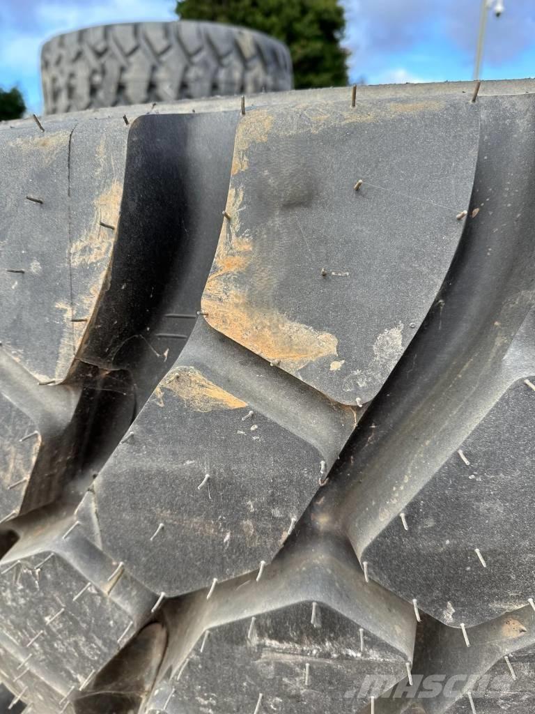  ROCK RADIAL 23.5R25 Gume, točkovi i felne